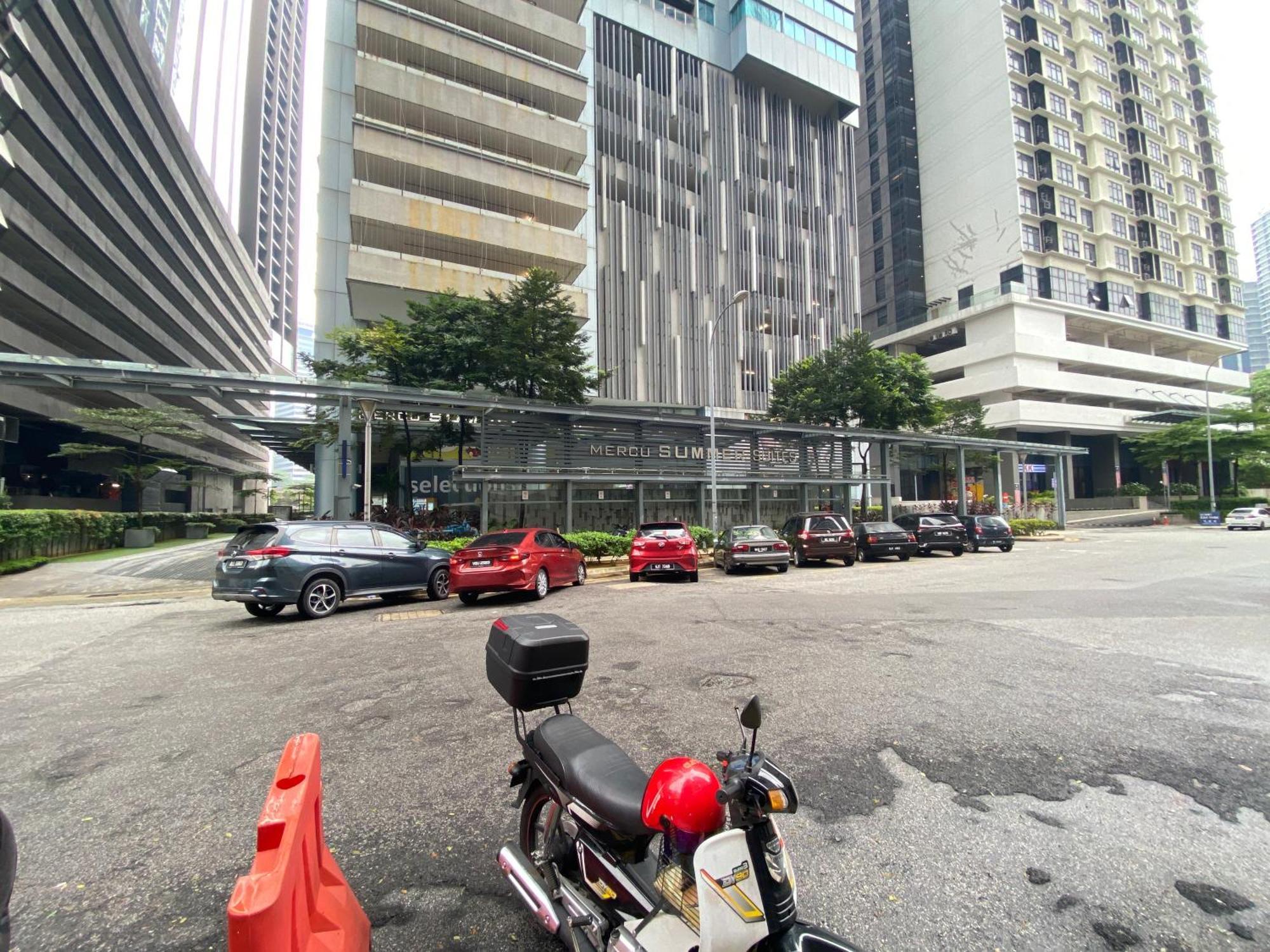 Apartemen Cherry At Mercu Summer Klcc